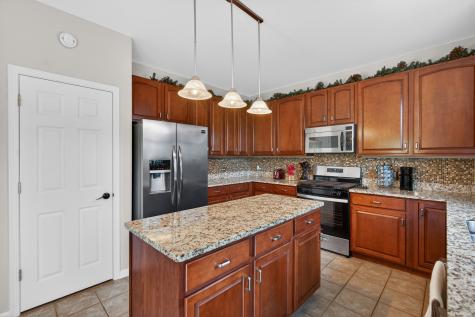 230 Vail Court Gilberts IL 60136