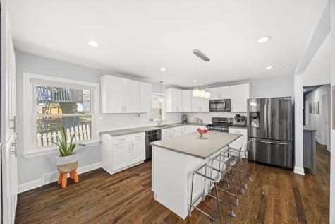 100 North Eastwood Avenue Mount Prospect IL 60056
