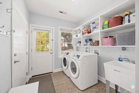 100 North Eastwood Avenue Mount Prospect IL 60056