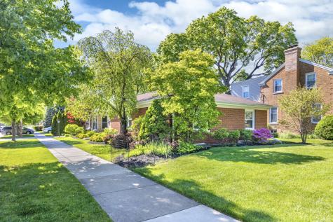 100 North Eastwood Avenue Mount Prospect IL 60056