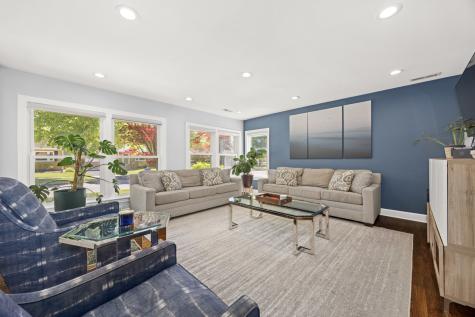 100 North Eastwood Avenue Mount Prospect IL 60056