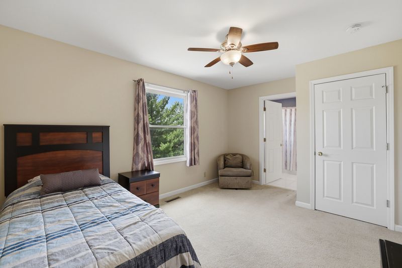 15911 Aspen Court Huntley IL 60142