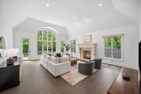 725 Valley Road Glencoe IL 60022