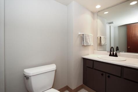 39W609 Lori Lane Elgin IL 60124