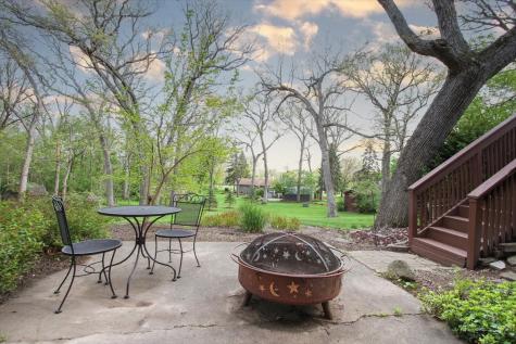 39W609 Lori Lane Elgin IL 60124