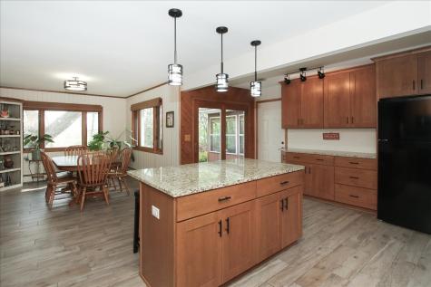 39W609 Lori Lane Elgin IL 60124