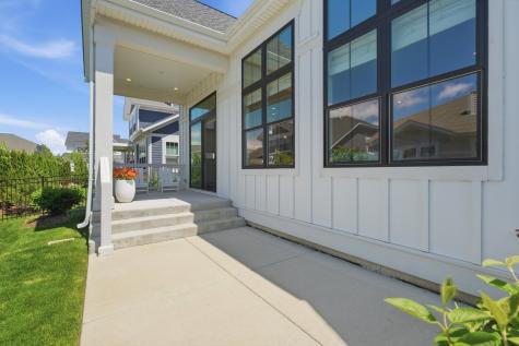 2806 Parkside Circle Glenview IL 60026