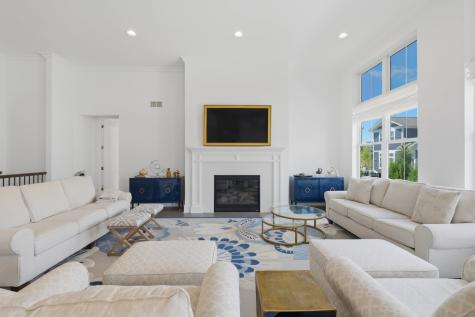 2806 Parkside Circle Glenview IL 60026