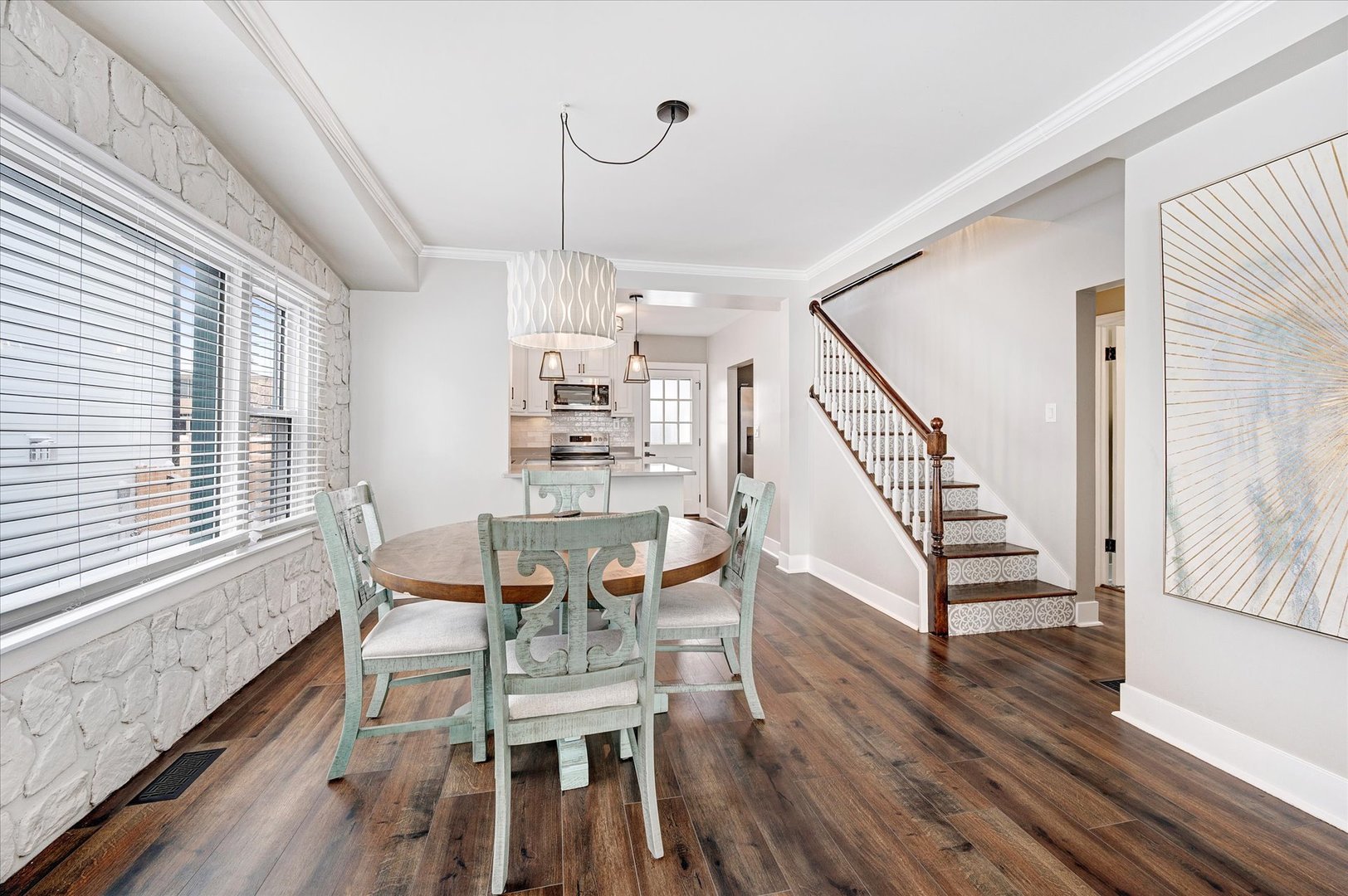 272 North Willow Road Elmhurst IL 60126