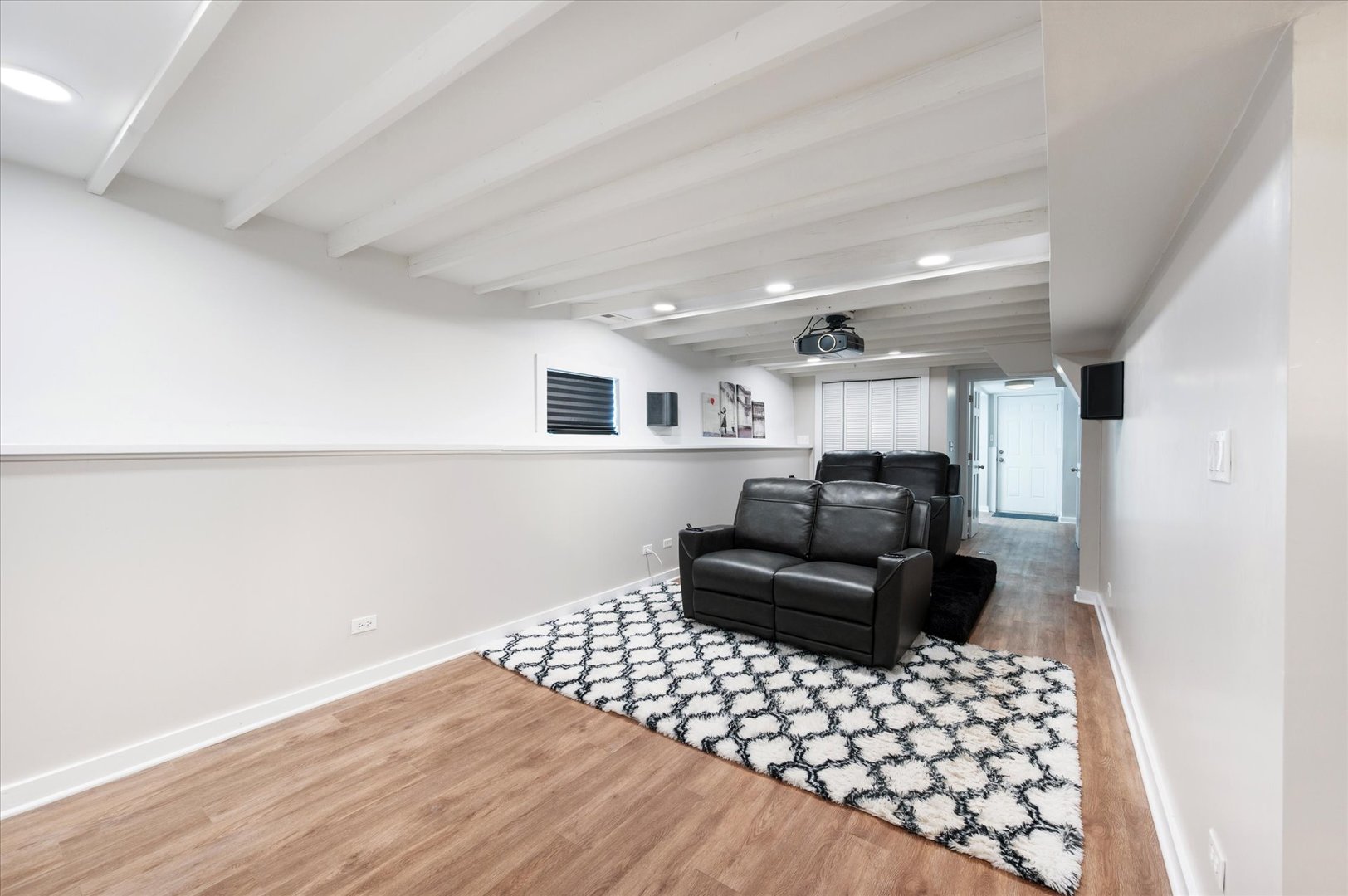 272 North Willow Road Elmhurst IL 60126