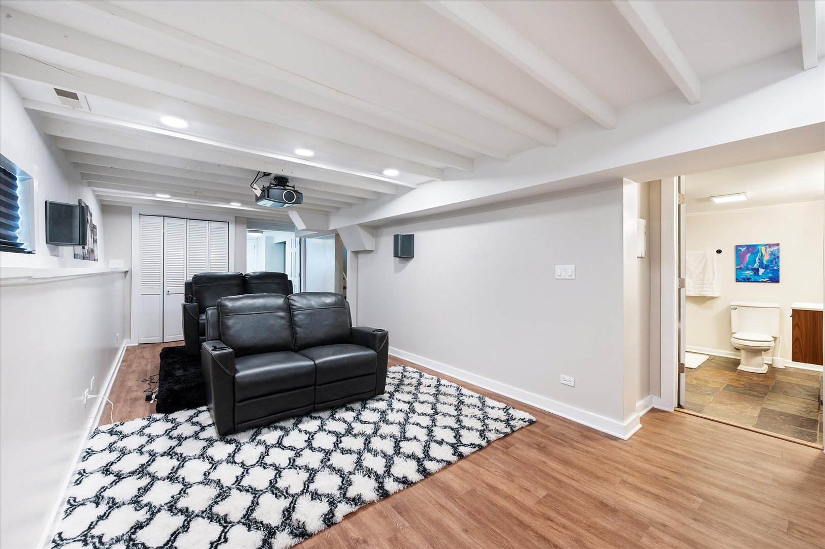 272 North Willow Road Elmhurst IL 60126