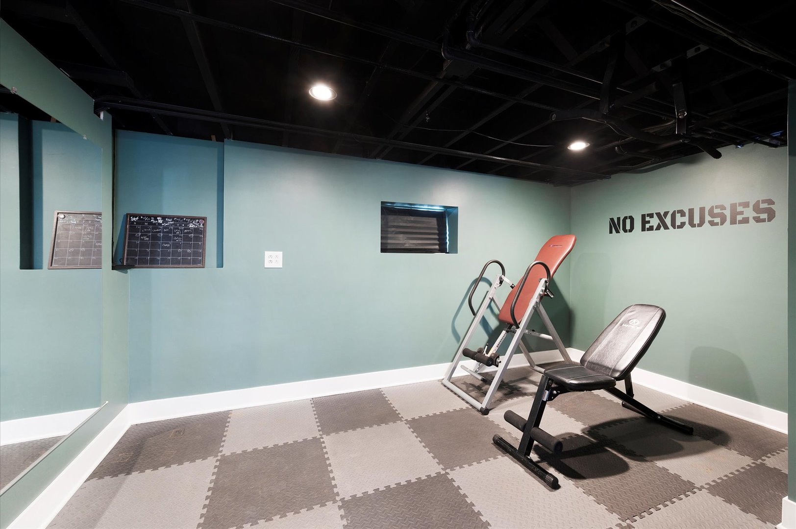 272 North Willow Road Elmhurst IL 60126