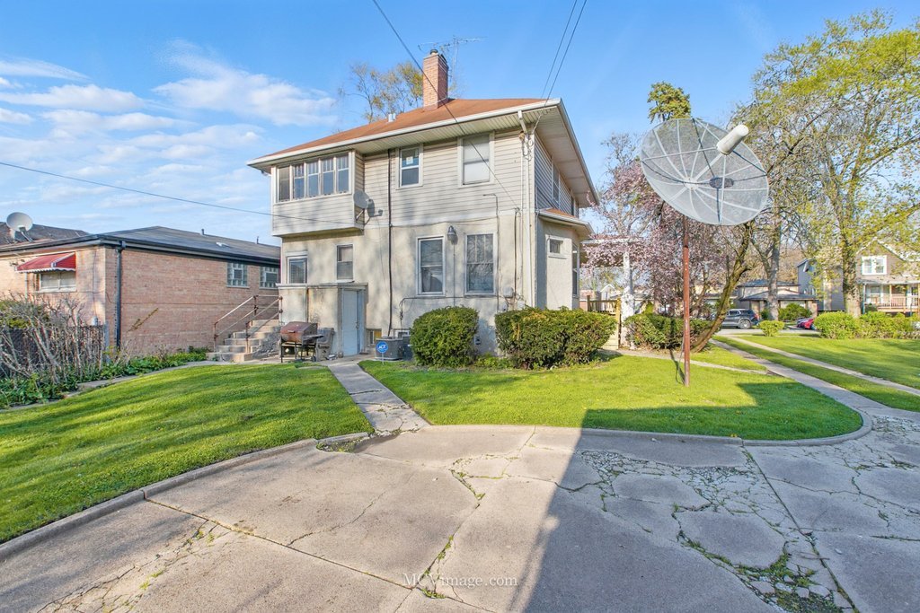 10130 South Lowe Avenue Chicago IL 60628