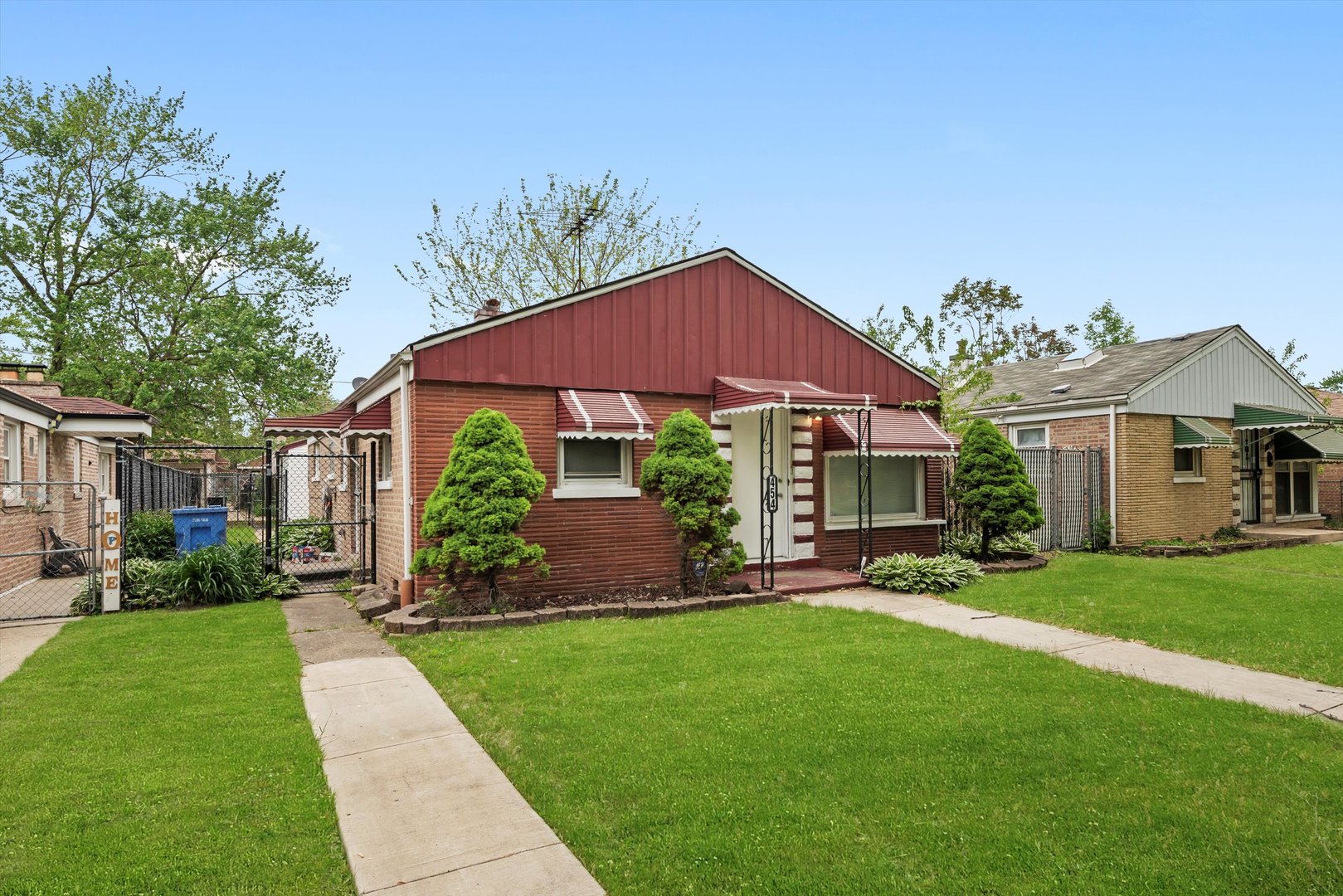 454 West 126th Street Chicago IL 60628