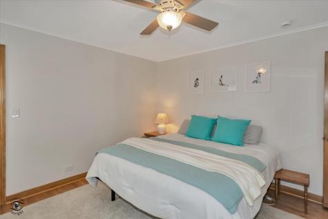 10118 South Turner Avenue Evergreen Park IL 60805
