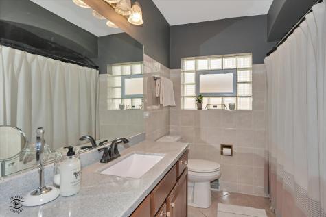 10118 South Turner Avenue Evergreen Park IL 60805