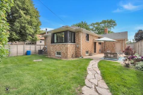 10118 South Turner Avenue Evergreen Park IL 60805