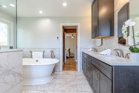 3031 Farner Court Riverwoods IL 60015