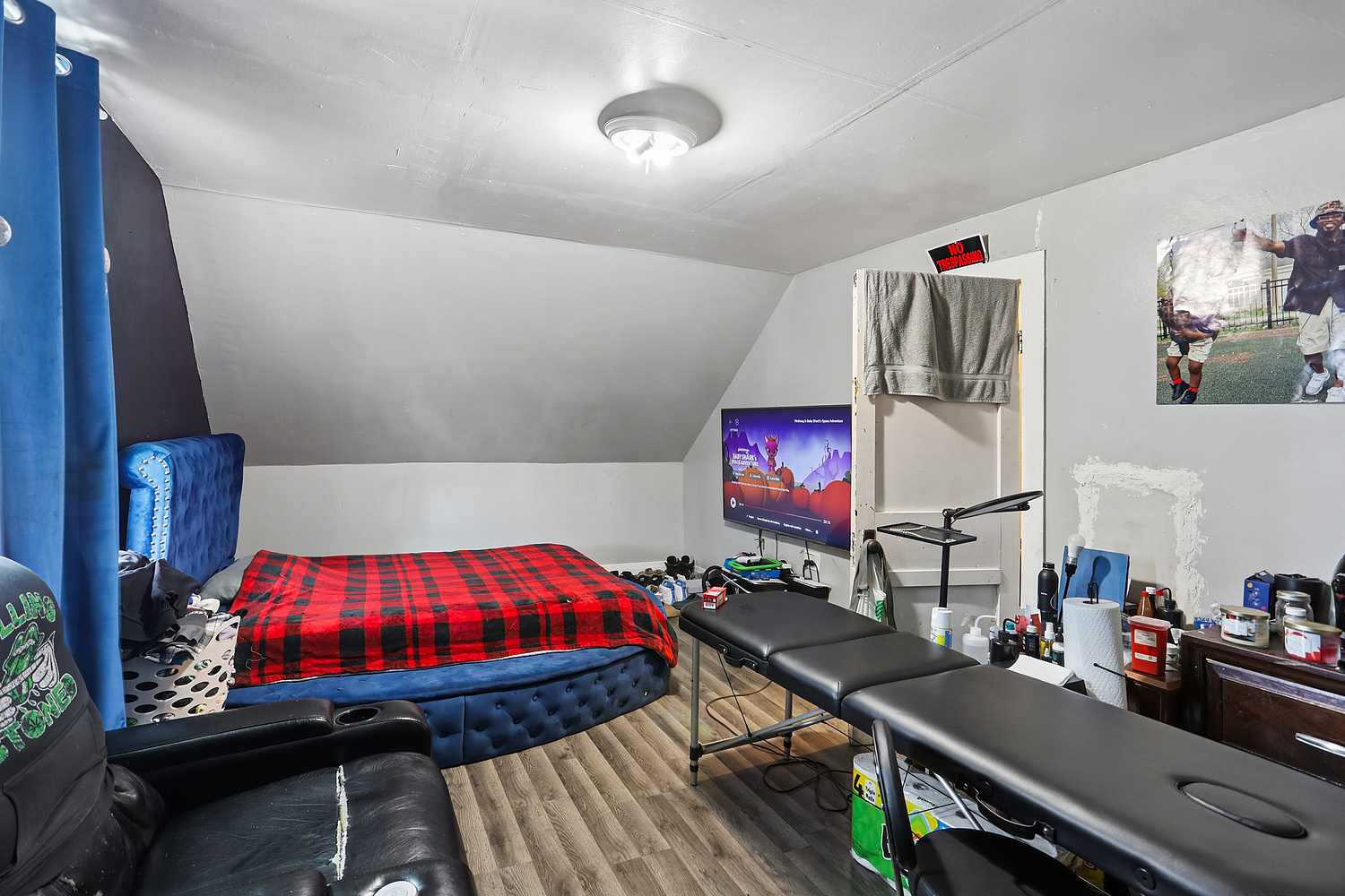 7814 South Saint Lawrence Avenue Chicago IL 60619