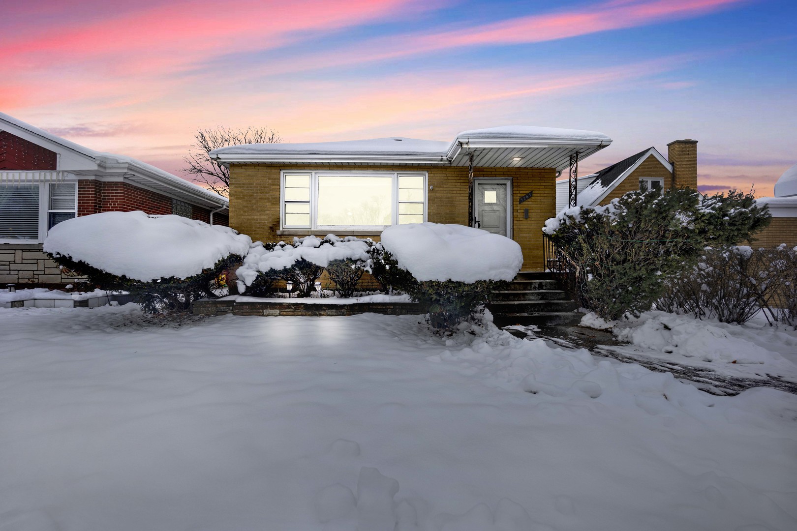 5265 West Devon Avenue Chicago IL 60646