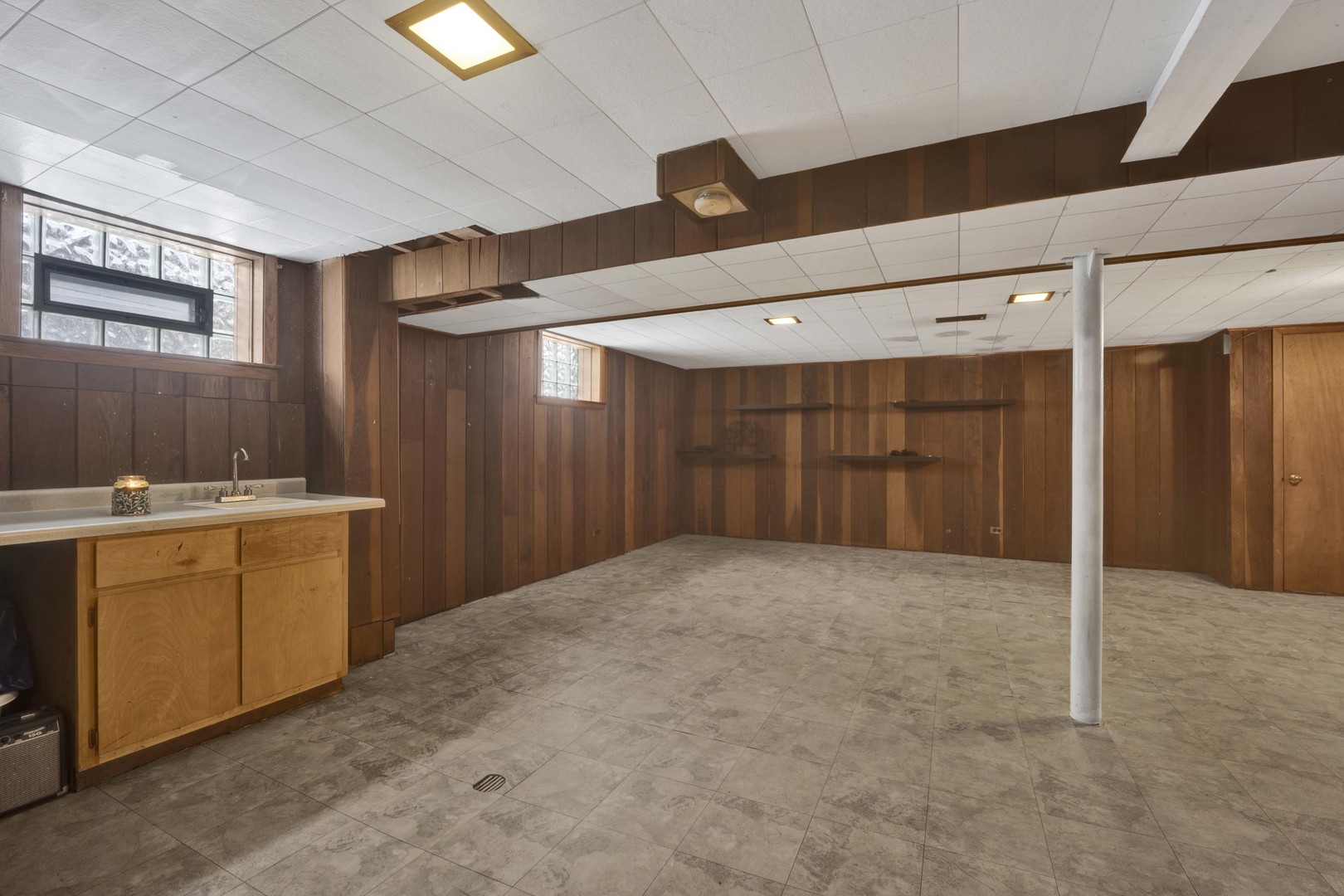 5265 West Devon Avenue Chicago IL 60646