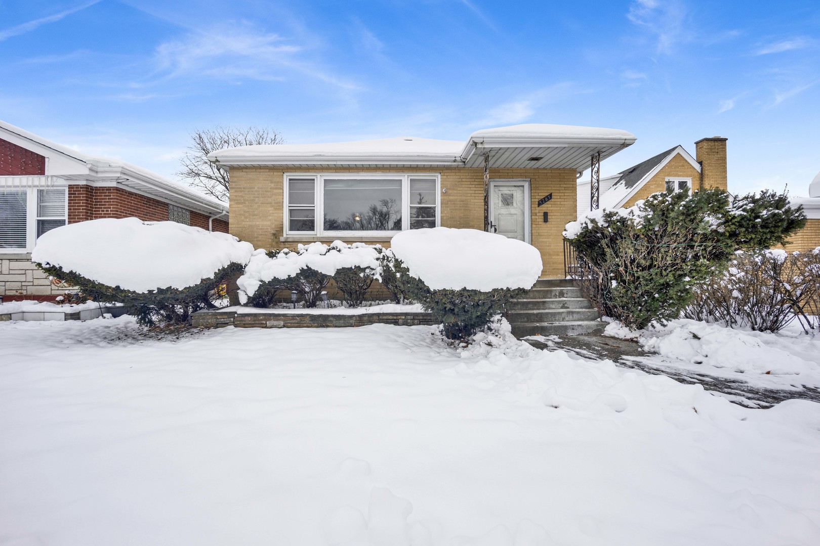 5265 West Devon Avenue Chicago IL 60646