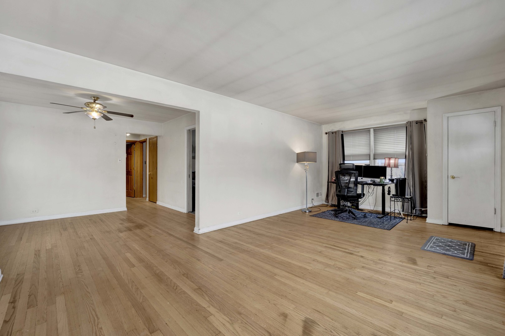 5265 West Devon Avenue Chicago IL 60646