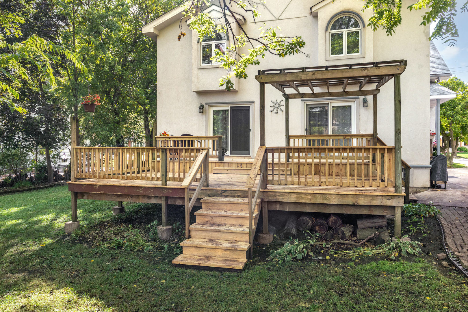 316 East Highland Avenue Villa Park IL 60181