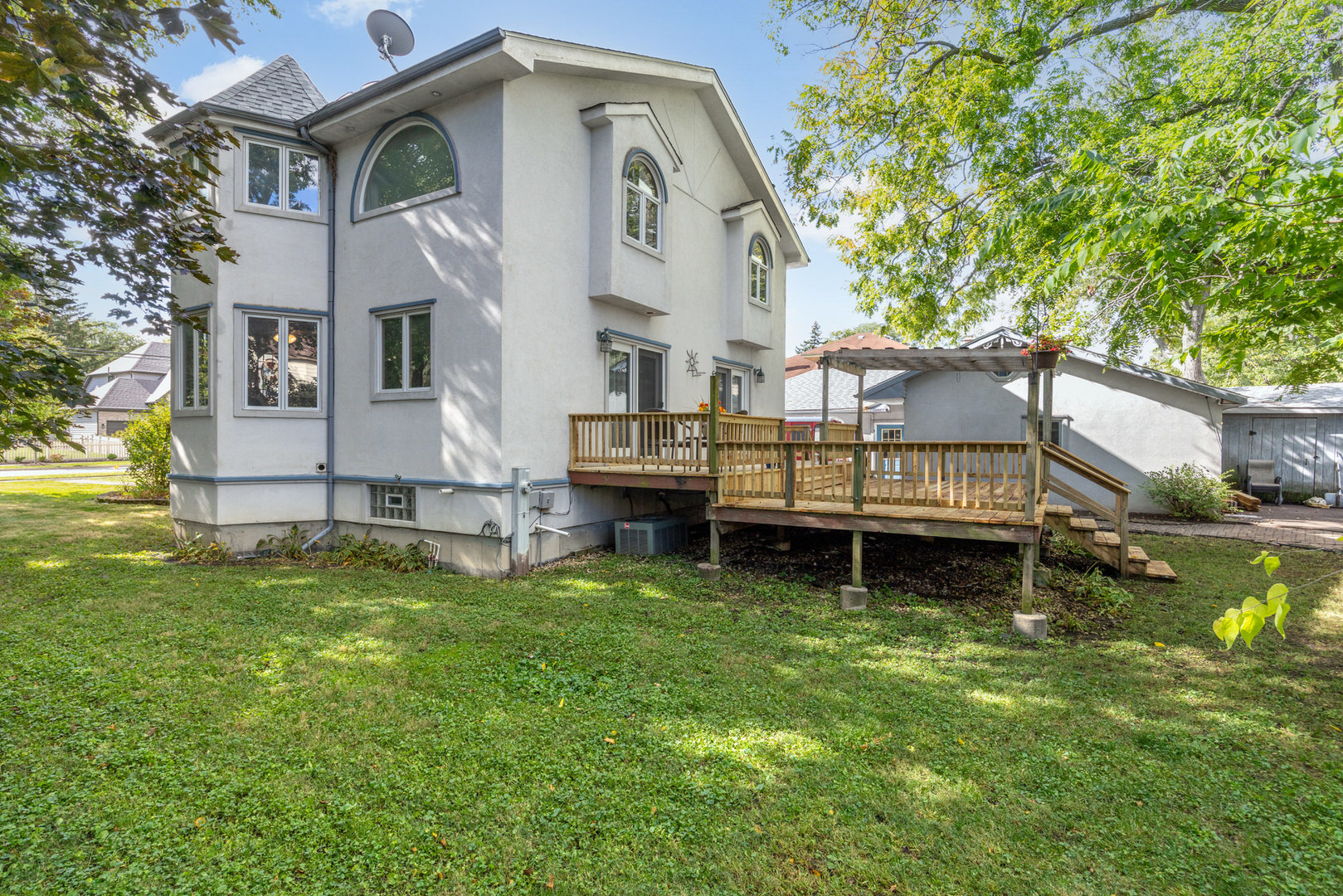 316 East Highland Avenue Villa Park IL 60181