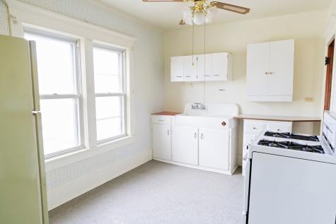 302 South 4th Avenue Streator IL 61364