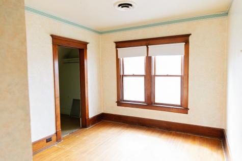 302 South 4th Avenue Streator IL 61364