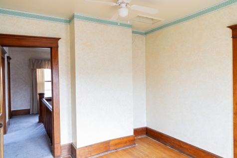 302 South 4th Avenue Streator IL 61364