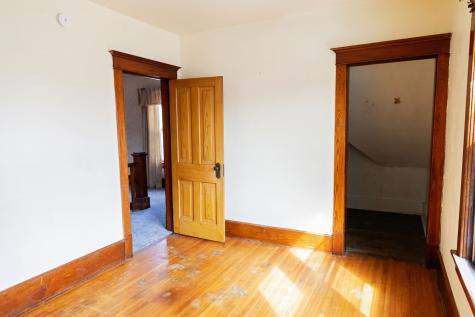 302 South 4th Avenue Streator IL 61364