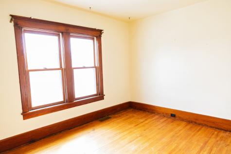 302 South 4th Avenue Streator IL 61364