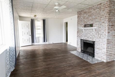 302 South 4th Avenue Streator IL 61364