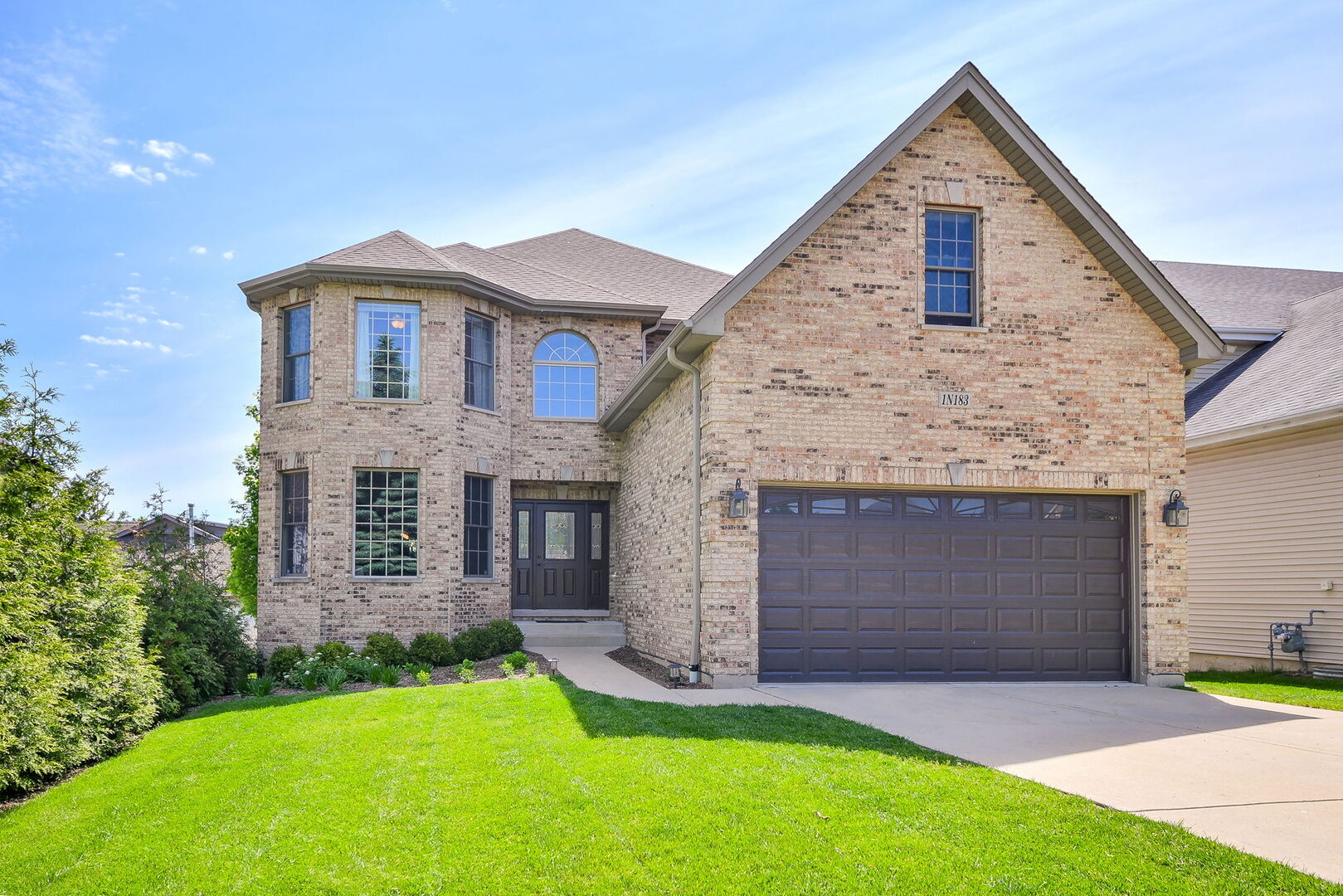 1N183 Stacy Court Glen Ellyn IL 60137