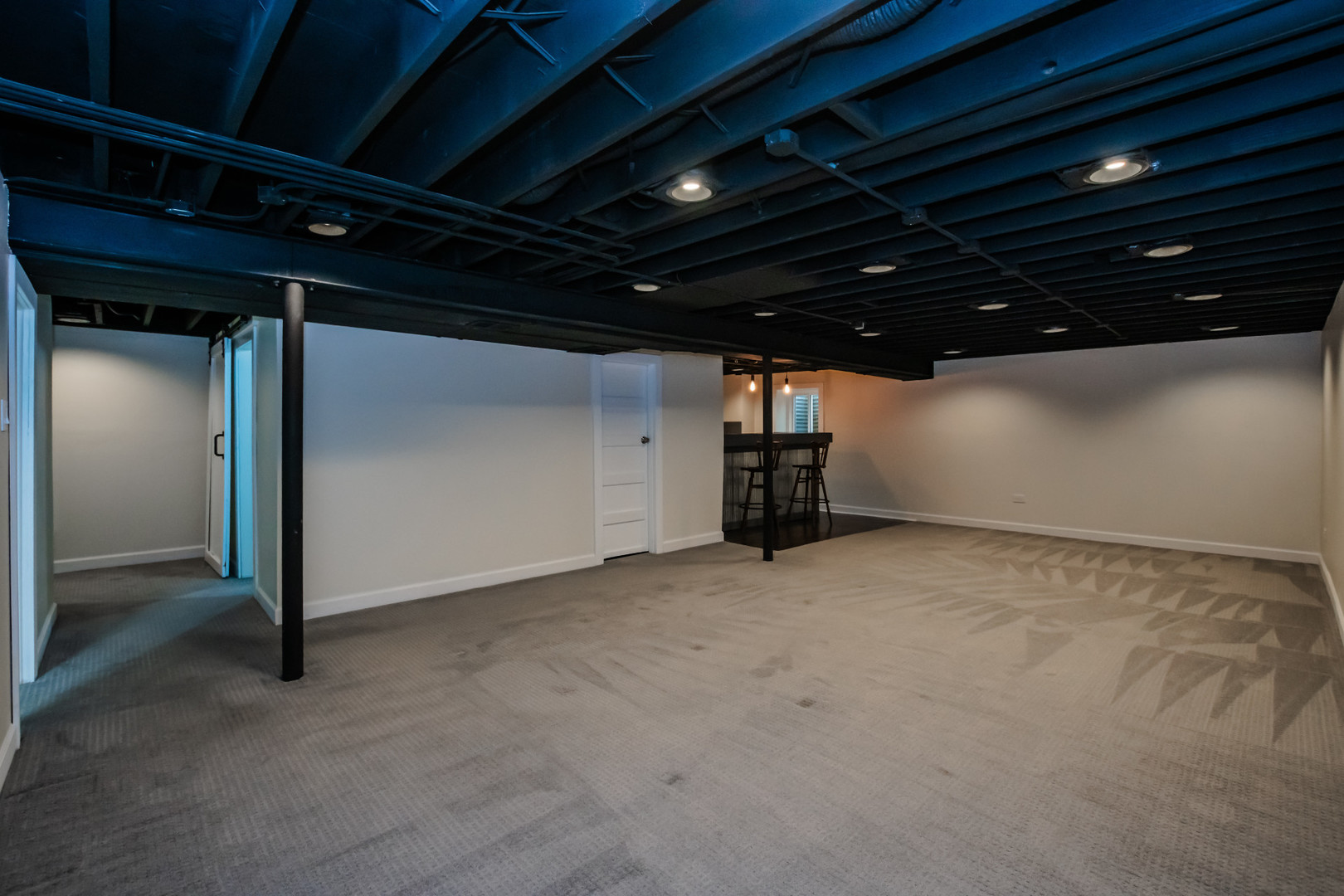 837 Carnaby Court Schaumburg IL 60194