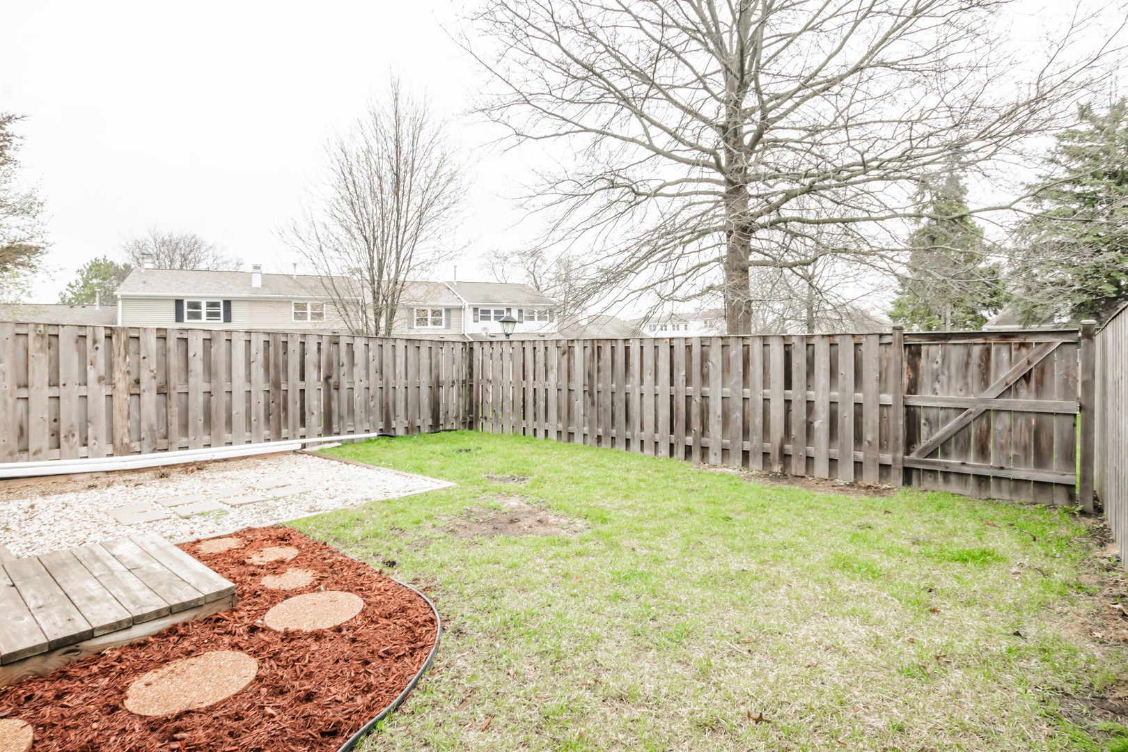 837 Carnaby Court Schaumburg IL 60194