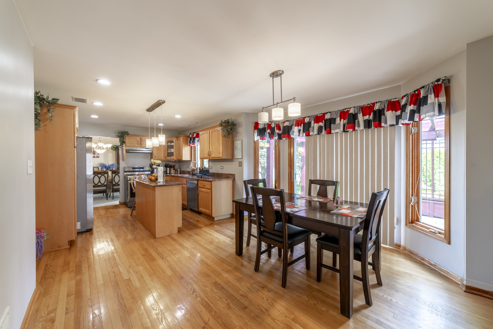 1071 Yamma Ridge New Lenox IL 60451