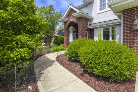 1071 Yamma Ridge New Lenox IL 60451