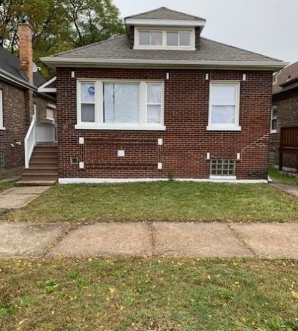 9351 South Manistee Avenue Chicago IL 60617
