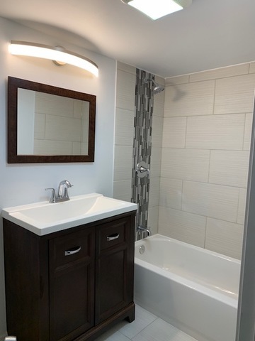 9351 South Manistee Avenue Chicago IL 60617