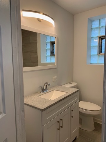 9351 South Manistee Avenue Chicago IL 60617