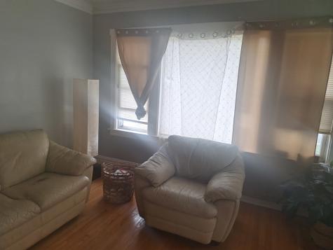 9351 South Manistee Avenue Chicago IL 60617