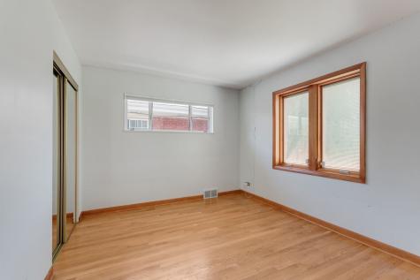 4605 Jerome Avenue Skokie IL 60076