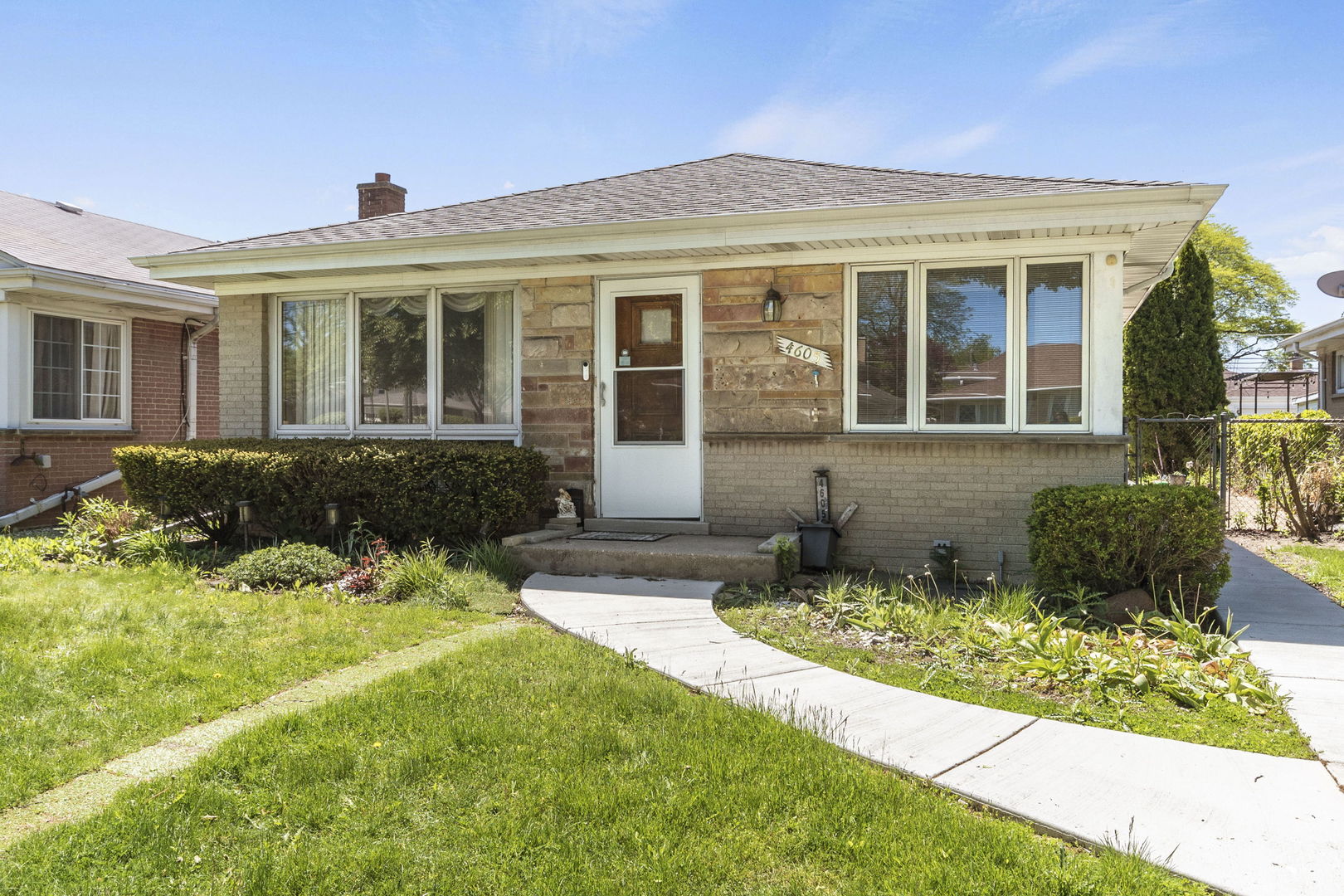 4605 Jerome Avenue Skokie IL 60076