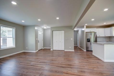 394 West 3rd Street Braidwood IL 60408