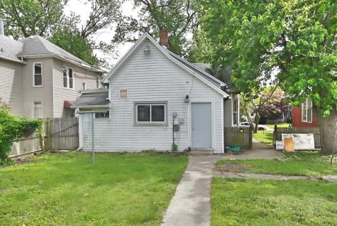 1412 Edgar Avenue Mattoon IL 61938