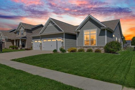 312 London Way Savoy IL 61874