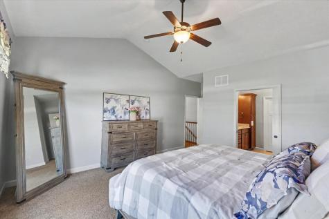 312 London Way Savoy IL 61874